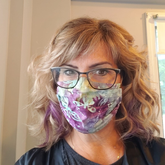 Meet your Posher, Margo - Picture 1 of 1